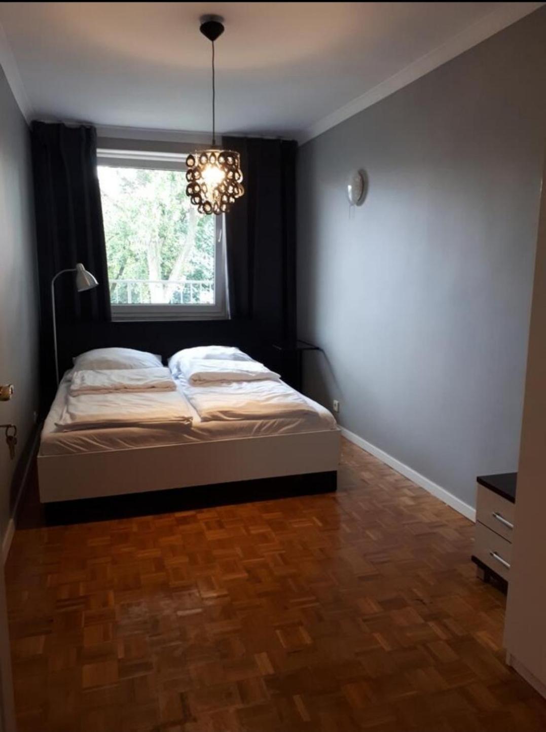 Apartament Blisko Centrum Miasta Zielona Góra Extérieur photo